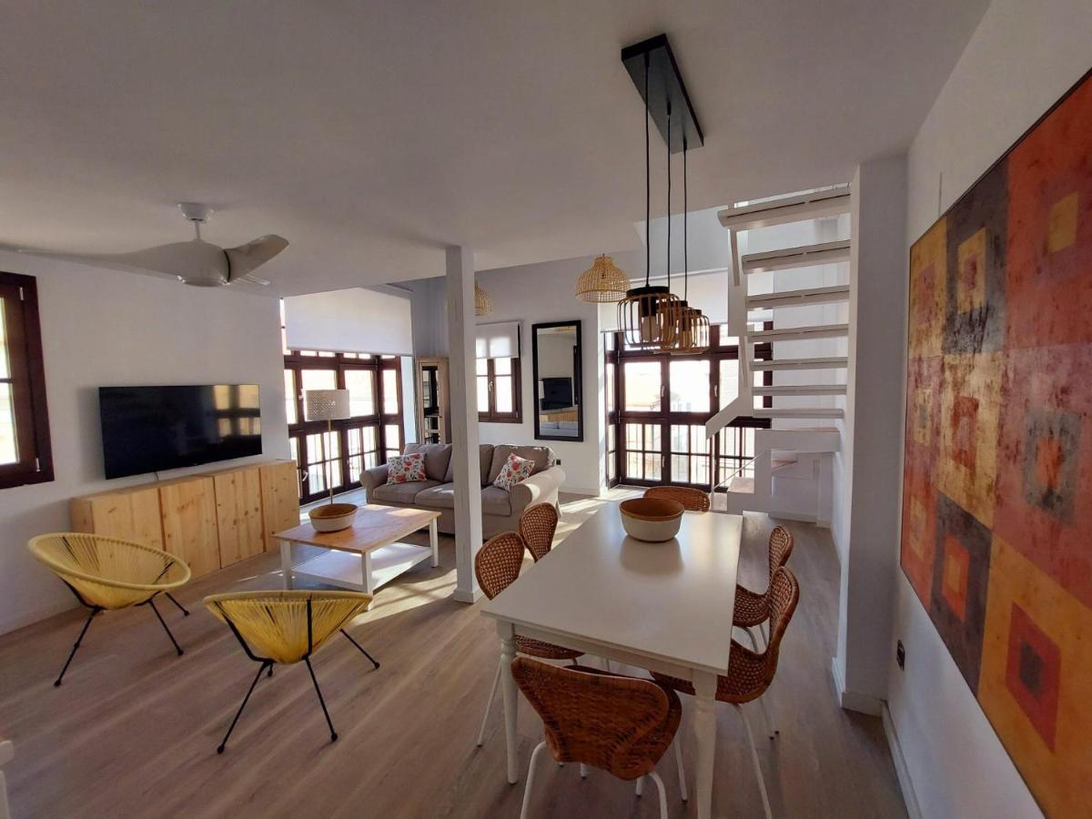 Dona Elvira. Las Terrazas Málaga Exterior foto
