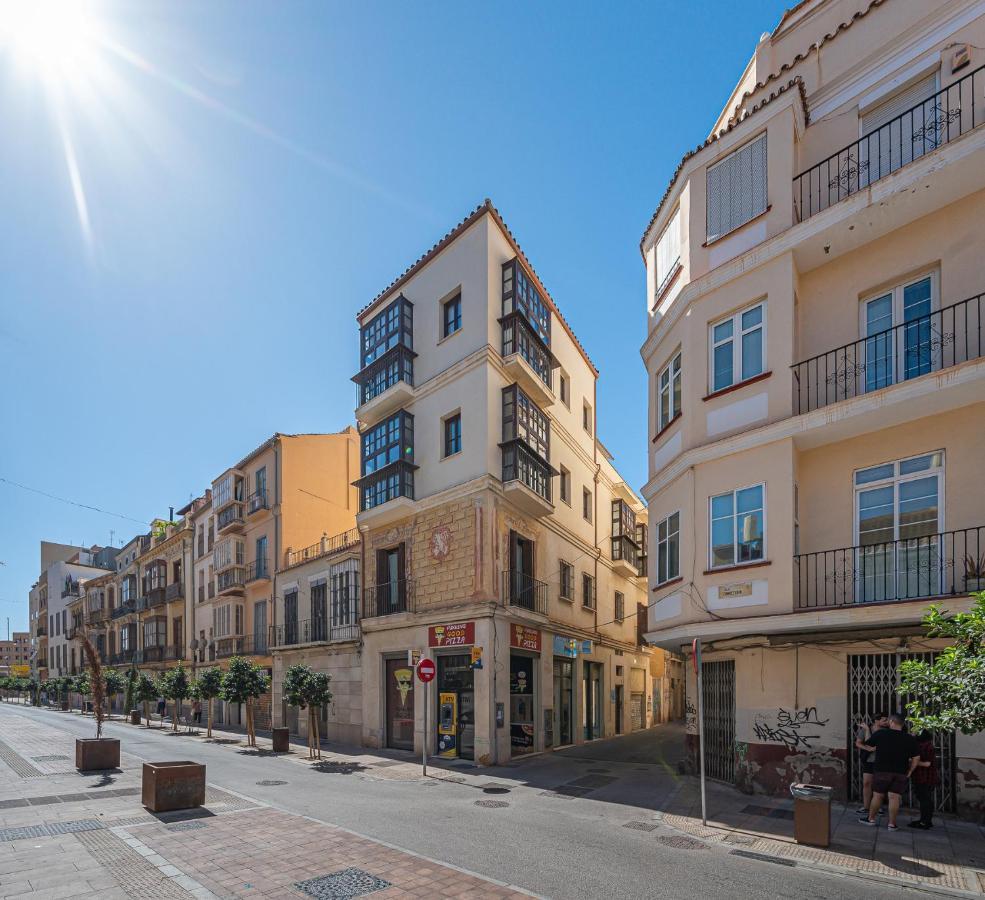 Dona Elvira. Las Terrazas Málaga Exterior foto